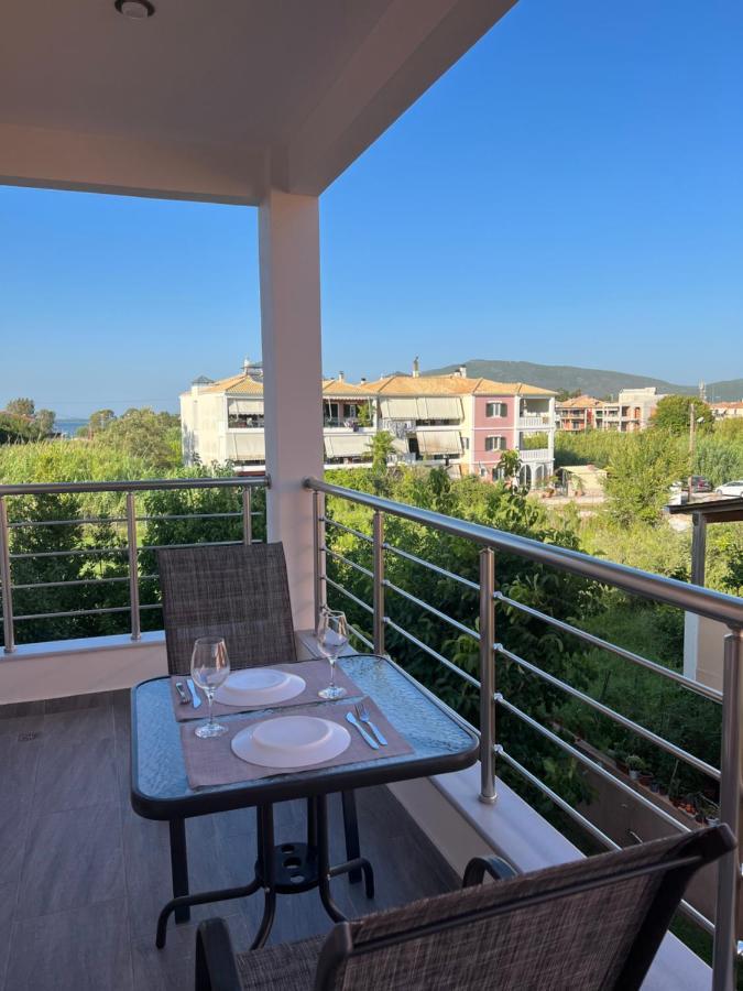 Phil'S Apartments Lefkada City Exterior photo