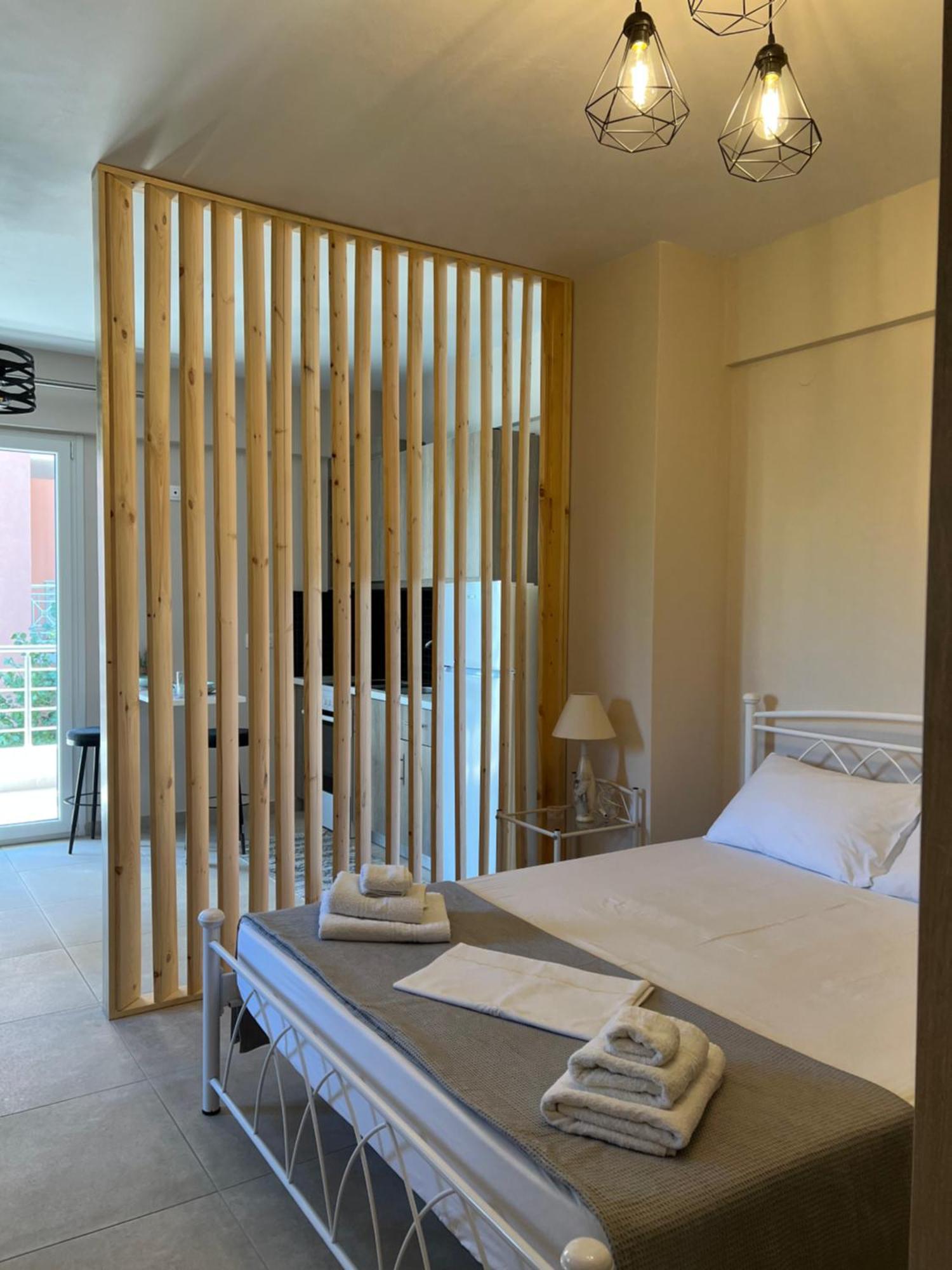 Phil'S Apartments Lefkada City Exterior photo