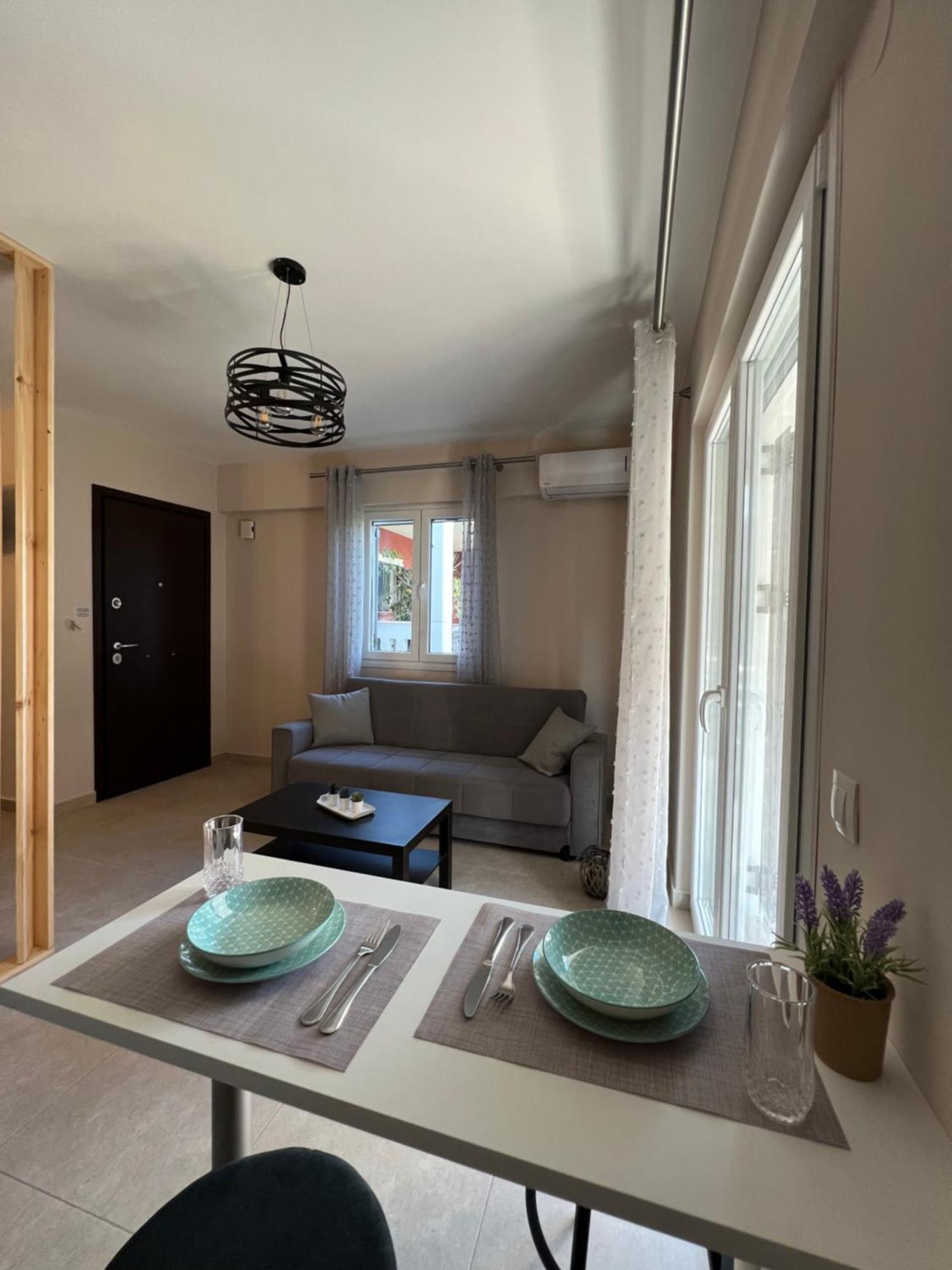 Phil'S Apartments Lefkada City Exterior photo